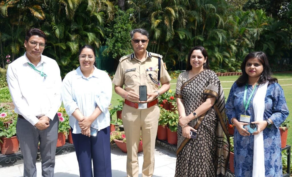 Chandigarh DGP Leads by Example: Completes Self-Enumeration for Census 2027, Urges Public Participation