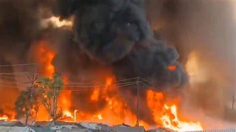 Massive fire destroys slums in Lucknow’s Vikas Nagar; CM Yogi orders swift relief