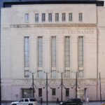 TSX inched higher on Wednesday as Iran de-escalation hopes offset March losses