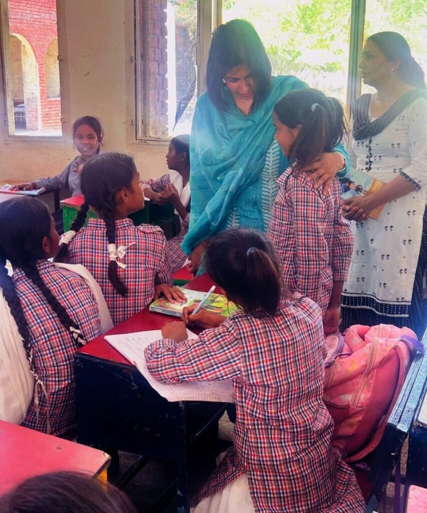 HSSPP Director Varsha Khangwal Conducts Surprise Inspection at Panchkula Govt School