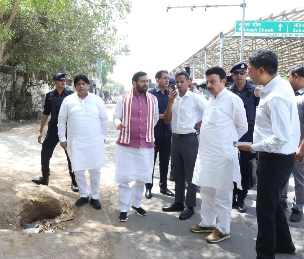 Haryana CM Nayab Singh Saini Conducts Surprise Inspections in Gurugram; Orders Infrastructure Upgrades