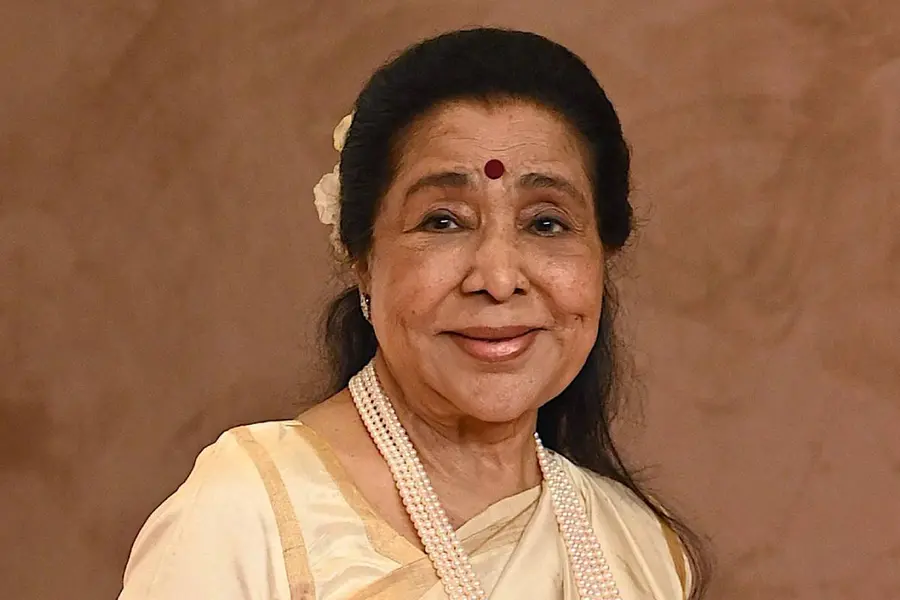 End of an Era: Asha Bhosle Dies at 92, Nation Mourns Iconic Voice