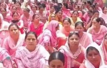 ASHA Workers Stage Protest in Mansa, Demand Wage Revision and Pending Appointments