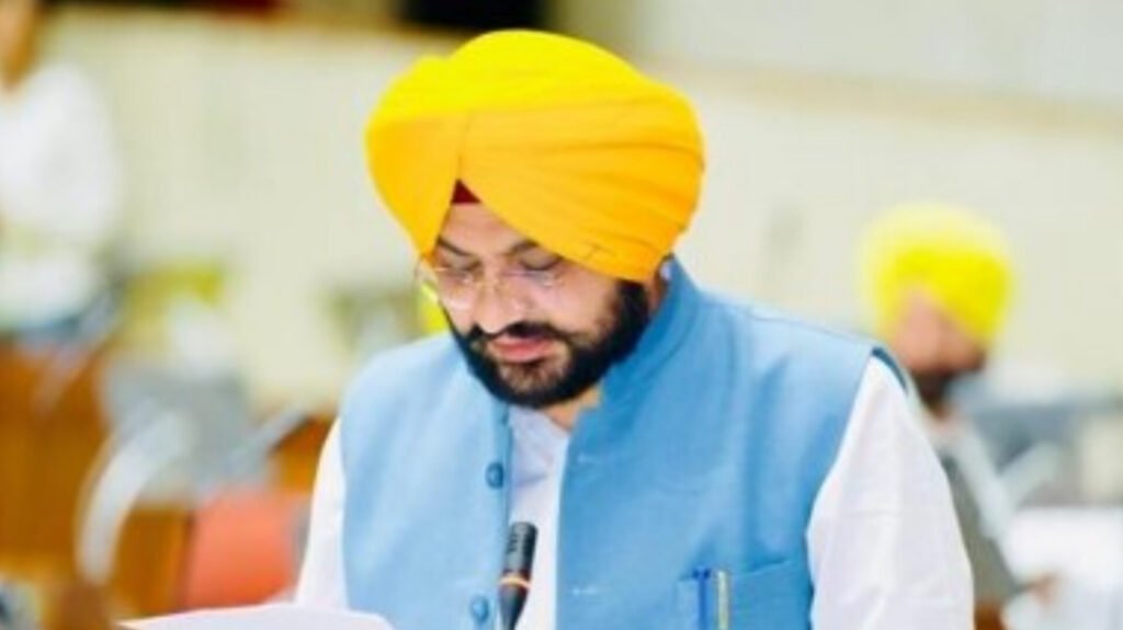 Cabinet Minister Tarunpreet Singh Sond moves resolution to increase workers’ wages