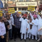 AAP Trade Wing Denounces Steep LPG Price Hike at Ludhiana Protest