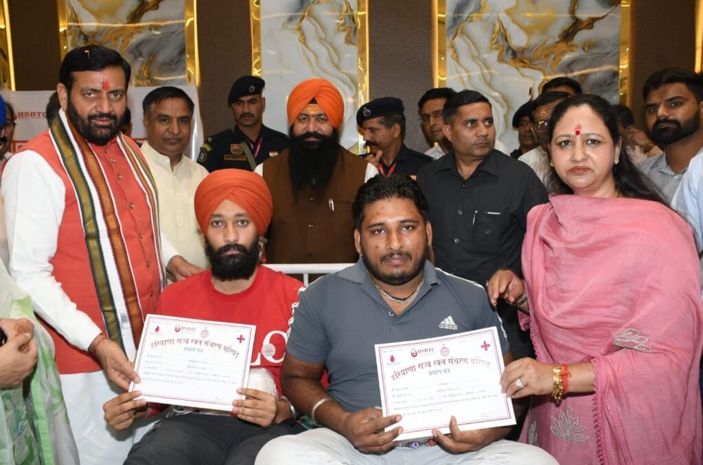 Haryana Becomes First Northern State to Provide Free Platelets for Dengue Patients