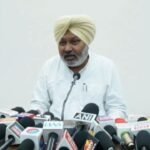 Punjab Sanitation Workers End Strike as State Government Promises Committee Resolution Within One Month