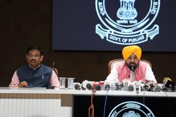 Punjab Abolishes Contractual Employment System, Regularises 65,000 Workers