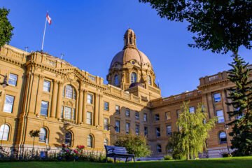 Alberta Opens Student Aid Applications, Commits Over $1 Billion to Higher Education Support