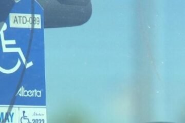 Alberta Expands Parking Placard Eligibility to Support Individuals with Vision Loss