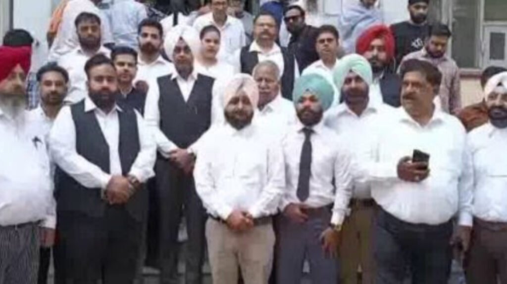 Amritsar Bar Association strikes work, protests inclusion of advocate in Majitha FIR