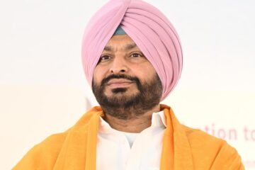 Ravneet Bittu to Skip Personal Appearance Before National SC Commission Today