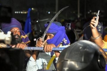 Heavy Police Presence at Uttarakhand Border After Nihang Group Advances Towards Hemkund Sahib