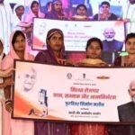 Khadi Is a Symbol of Labour, Dignity and Self-Respect of Crores of Indians: Haryana CM Nayab Singh Saini