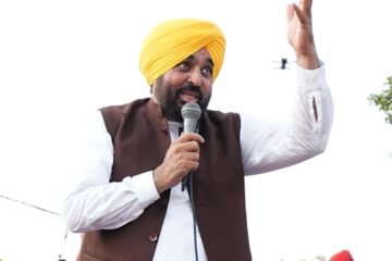 Chief Minister Bhagwant Singh Mann Lashes Out at Opposition Over Alleged Religious Smear Campaign and Fake Videos at Barnala Rally