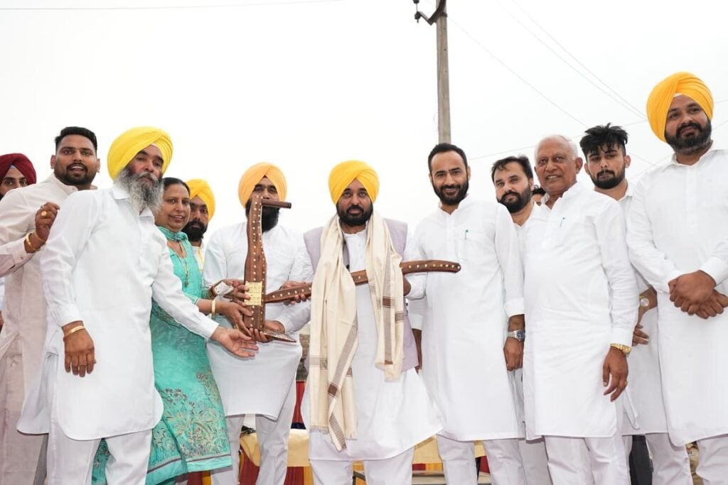 Punjab Government Rolls Out Maavan Dheeyan Satkar Yojna with Mass Direct Cash Transfers to Empower Women