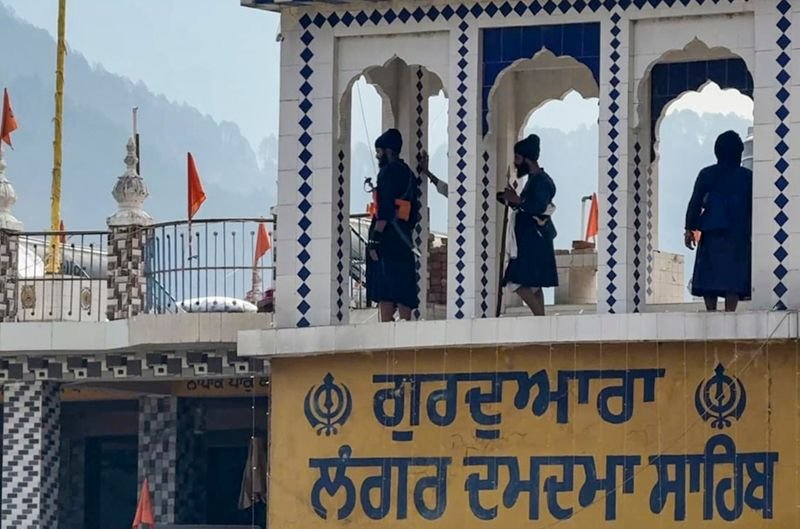 Armed Nihangs Storm Uttarakhand Gurdwara, Take Devotee Hostage to Demand Release of Detained Members