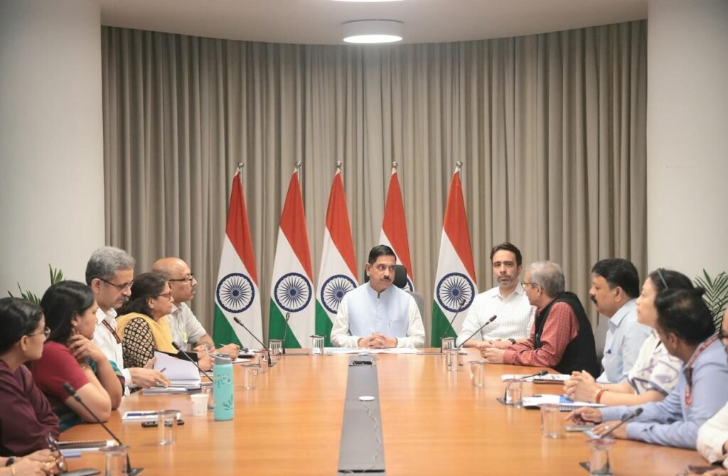 Prahlad Joshi Formally Takes Over as Union Education Minister Amid Push for Examination Reforms