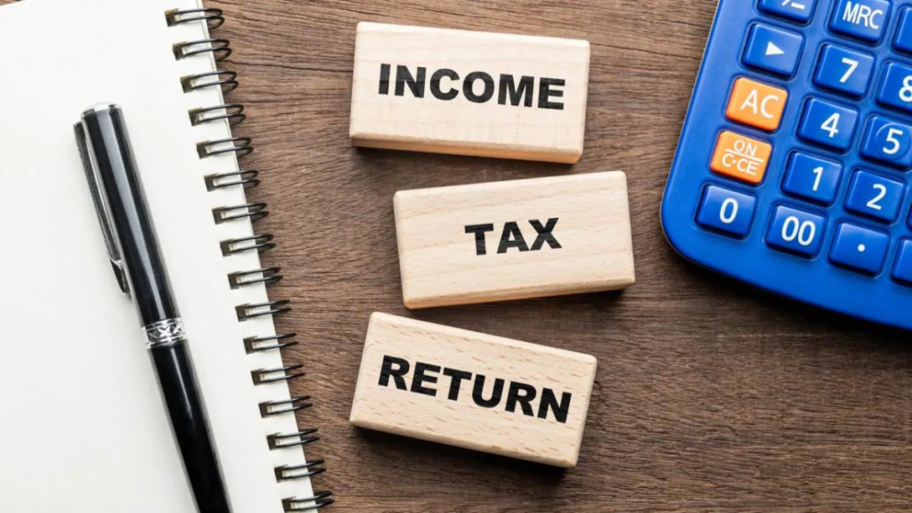 Number of High-Income Taxpayers Reporting ₹100 Crore or More Surges Four-Fold Over Five Years