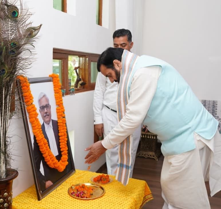 Haryana Chief Minister Nayab Singh Saini Condoles Demise of Late Justice Mahabir Singh Sindhu