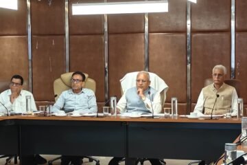 Haryana PWD Minister Mandates Timely Completion of Building and Road Infrastructure Projects