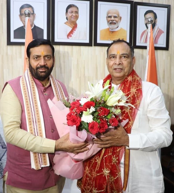 Haryana Chief Minister Facilitates Charge Assumption of Mohan Lal Badoli as Public Enterprises Bureau Chairman