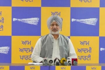 AAP Leader Baltej Pannu Condemns Attack Attempt on Sukhbir Badal, Urges Reflection on Public Sentiments