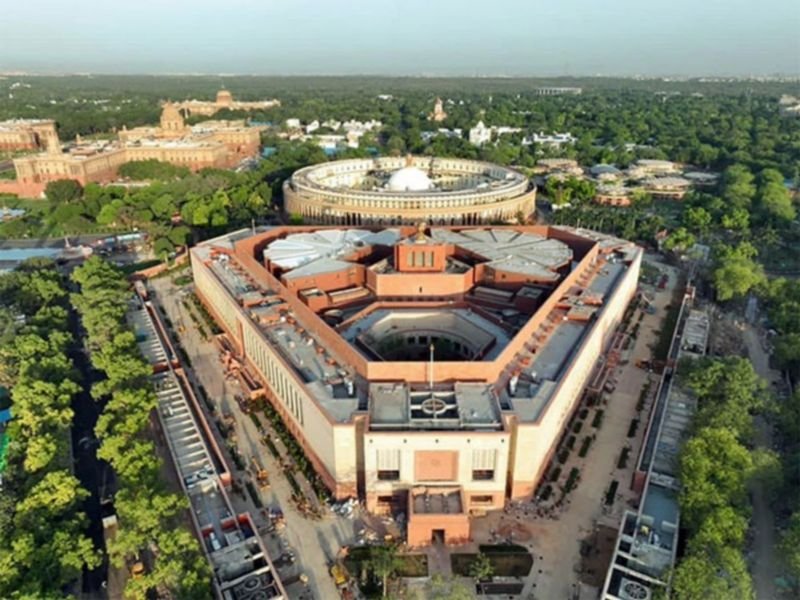 BJP Accuses Congress of Protecting Corruption Amid Resistance to Executive Custody Resignation Bill