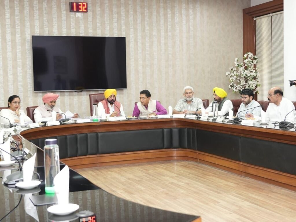 Punjab Cabinet Approves Fee Control Bill, Digital Universities, and Service Regularization Policy