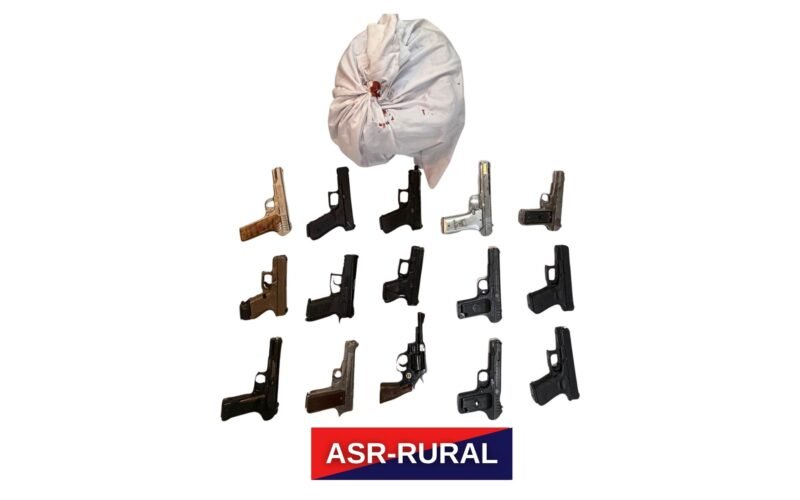 Amritsar Rural Police Bust Cross-Border Smuggling Network, Two Held With 15 Pistols and 5 Kg Heroin