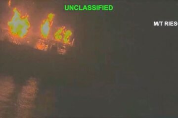 US-Iran Tensions Escalate as Washington Strikes Five Oil Tankers, Tehran Targets Jordan