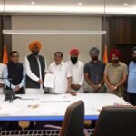 AAP MLA Kuldeep Dhaliwal Meets Union Minister C.R. Patil, Demands Ujh Dam to Safeguard Ajnala From Floods