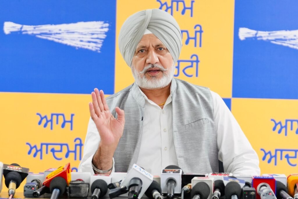 AAP Questions SGPC Inquiry Panel Over Anandpur Sahib Sarai Controversy
