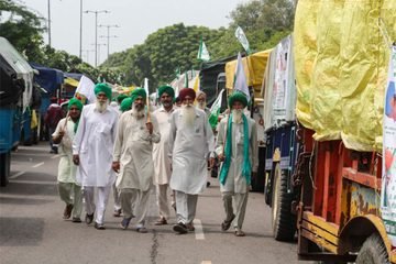 Punjab Farmers End Chandigarh-Mohali Border Stir Following Written Assurances from Mann Government