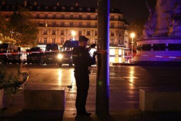 Over 4 Lakh Protesters Take to Streets Across France; Tear Gas Fired as Clashes Erupt With Police