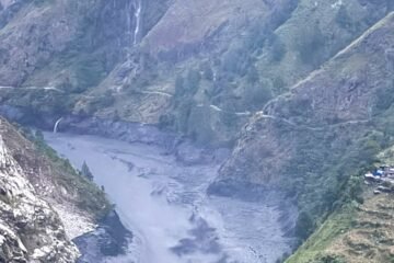 Sudden Rise in Budhi Gandaki River Sweeps Away Houses in Nepal’s Gorkha, Evacuation Alert Issued