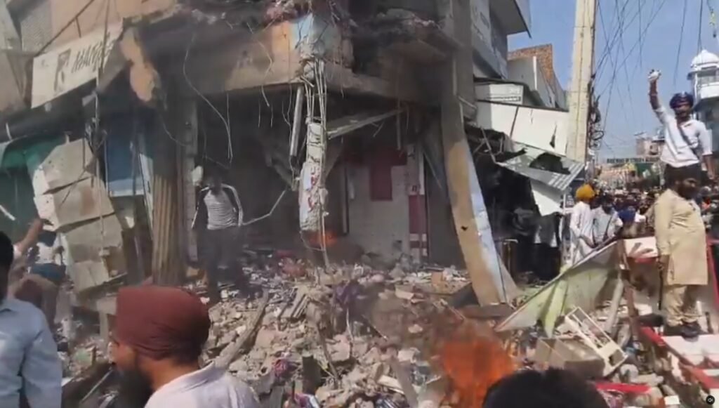 Chemist Shop Linked to Jhota Murder Accused Set Ablaze Amid Public Anger