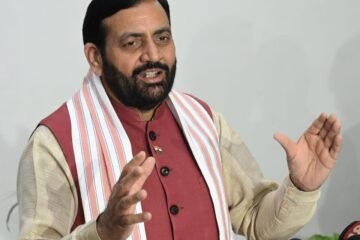CM Nayab Singh Saini Accuses Rahul Gandhi of Spreading ‘Poison’ Through ‘Mohabbat Ki Dukaan’, Targets Kejriwal Over Claims
