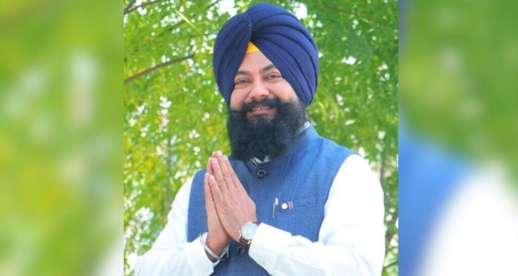 Dalit Congress Leader Assaulted Inside Congress Bhawan, Charanjit Singh Channi Must Answer Whether He Stands With Dalit Or His Close Aide: Jasvir Singh Garhi